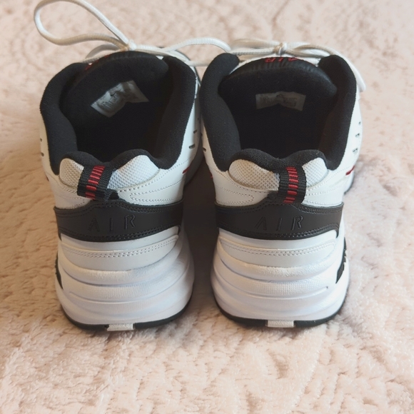 EUC Men's Nike Air Monarch Size 11.5 - Picture 5 of 11